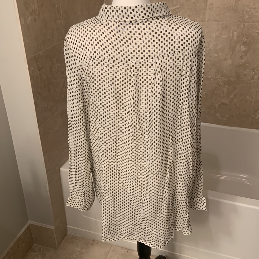 Solitaire Patterned Blouse - Picture 5 of 15